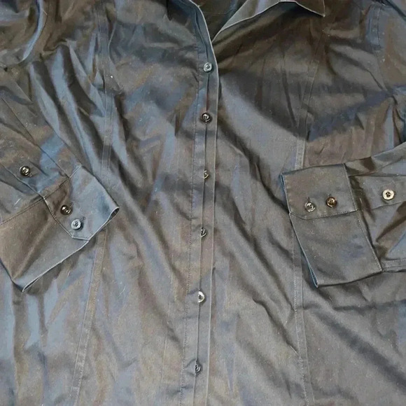 CHICOS no iron button down black size large shirt - Picture 3 of 4